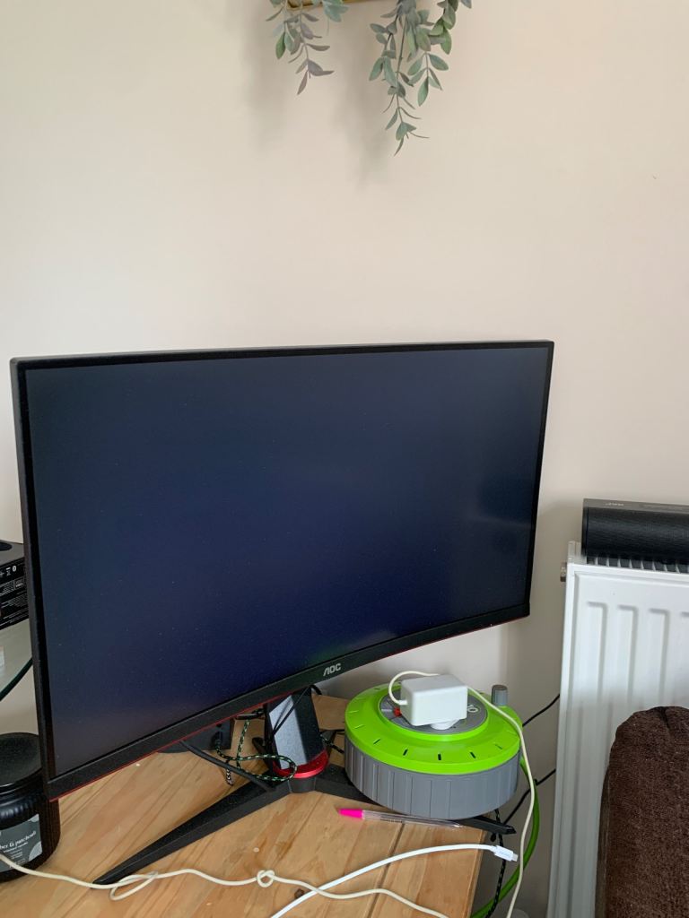 Aoc 24inch curved gaming monitor