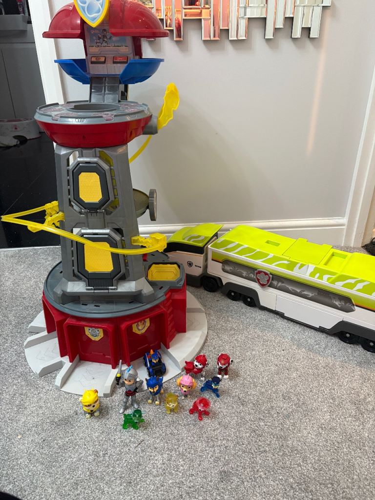 Paw patrol tower 