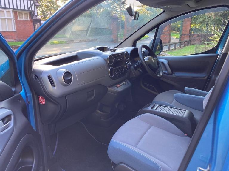 Citroen Berlingo 1.6 e-Hdi AirDream VTR MultiSpace Auto * * Diesel Automatic * *