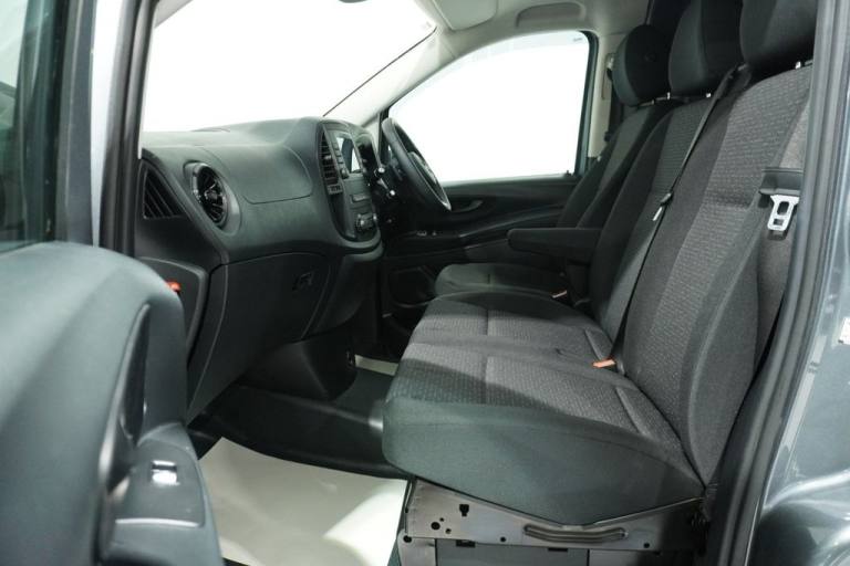 2021 Mercedes-Benz Vito 2.0 114 CDI Premium Panel Van 5dr Diesel G-Tronic RWD L2 Euro 6 (s/s) (LW...