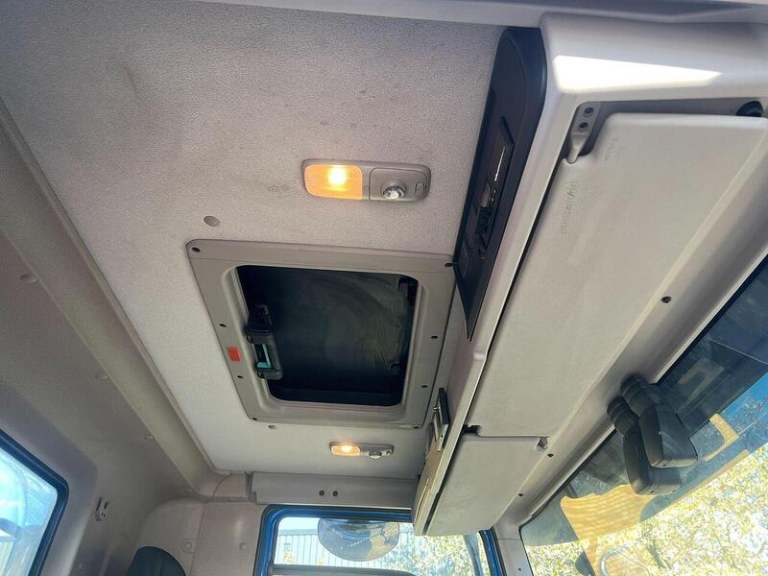 2021 DAF TRUCKS CF NA DIESEL Automatic