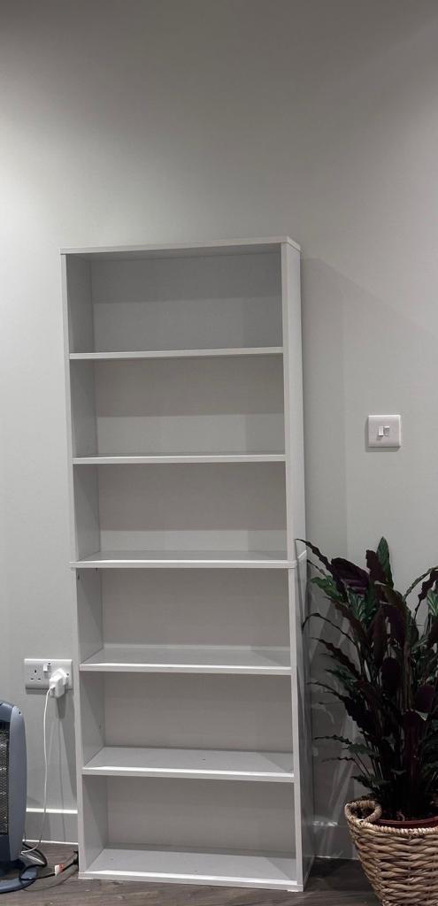 White Extra large Bookcase / Storage Unit - Good Condition