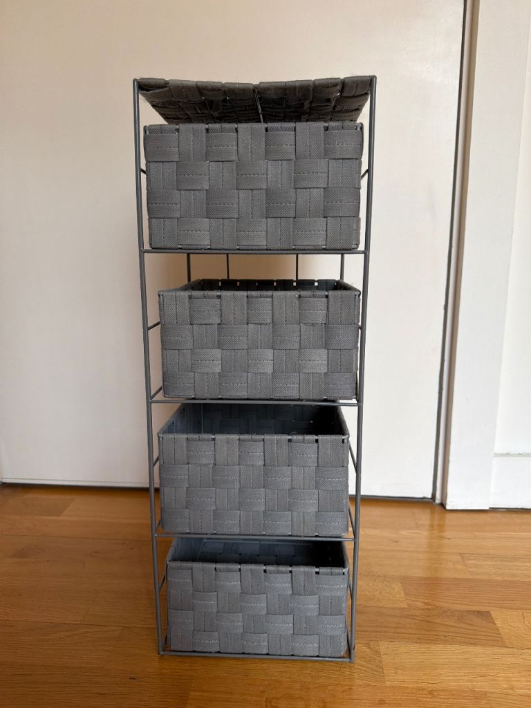 4 Drawer storage unit