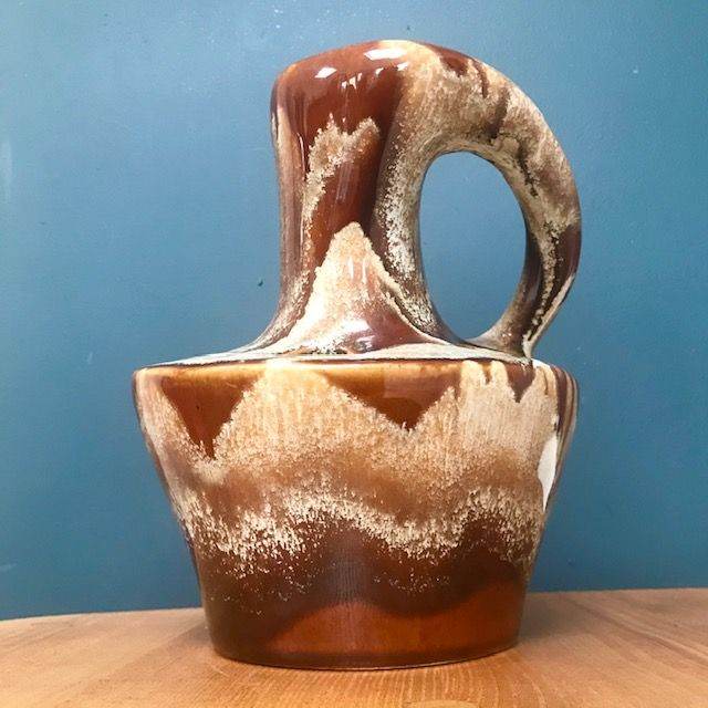 VINTAGE 1970S DRIP GLAZED ART POTTERY VASE, HANDLE, KAD YAD, MID CENTURY CERAMICS