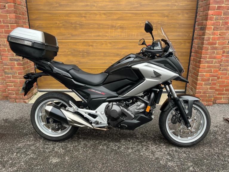 2016/65 Honda NC750X DCT with 18,100 in Black