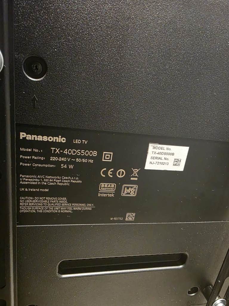 40" Smart Panasonic TV