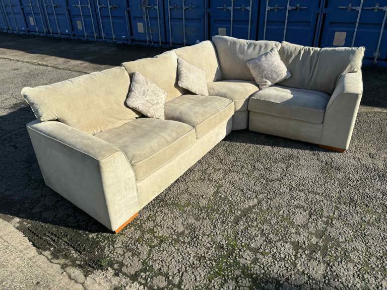 Large beige corner sofa DELIVERY AVAILABLE!
