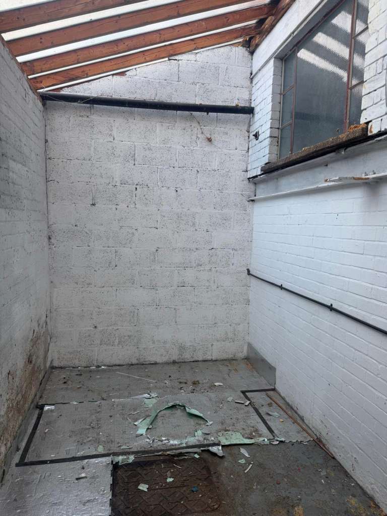 Versatile Workshop and Storage Space in Horfield, Bristol