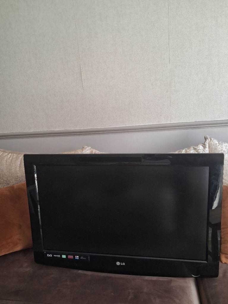 LG 32” TV – Non Smart