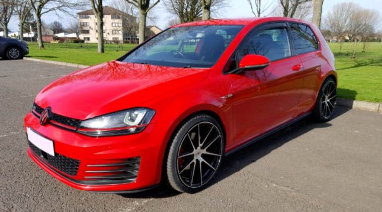 Vw golf gti mk7 launch edition