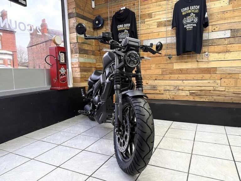 Zontes ZT125-C2 125 125 Cruiser 