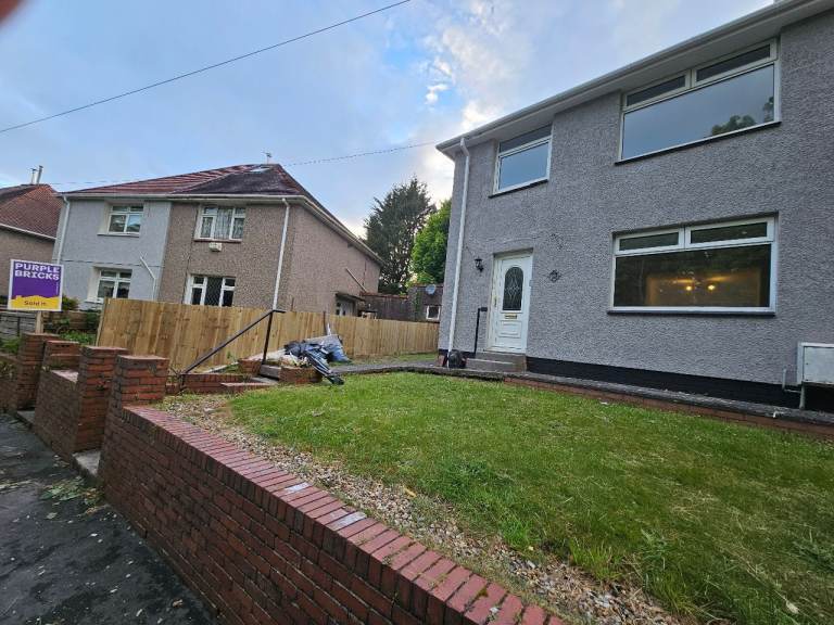🏡 Stunning Fully Modernised 3 Bedroom Family Home To Rent – HEOL-Y-FAGWR, CLYDACH🏡 