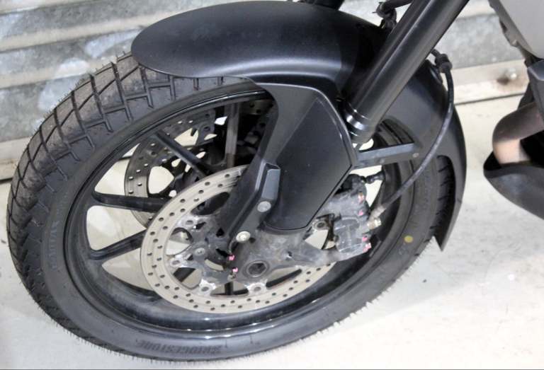 2018 18 SUZUKI DL 1000 AL8 V-STROM ABS TRADE SALE HPI CLEAR NEW MOT 26K WHITE