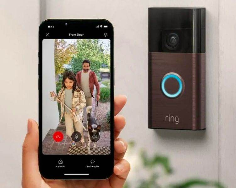 Ring camera doorbell venetian. 