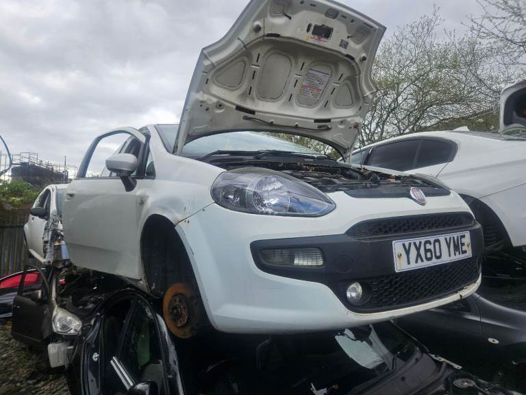 Fiat punto evo breaking for parts only full car in white  petrol manual 3 door 