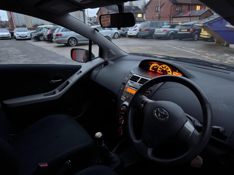 2010 Toyota Yaris 1.33 VVT-i TR 5dr [6] HATCHBACK PETROL Manual