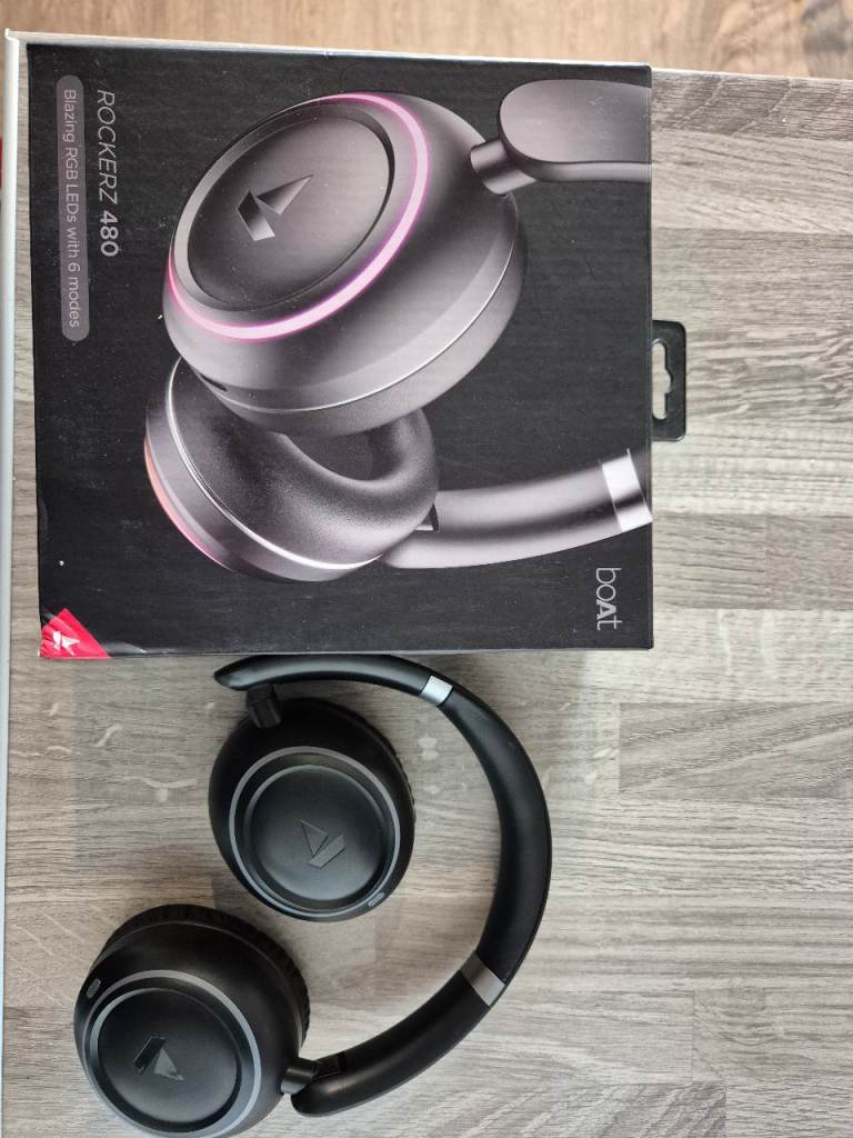 Boat Rockerz 480 Headphones – Black, As Good As New