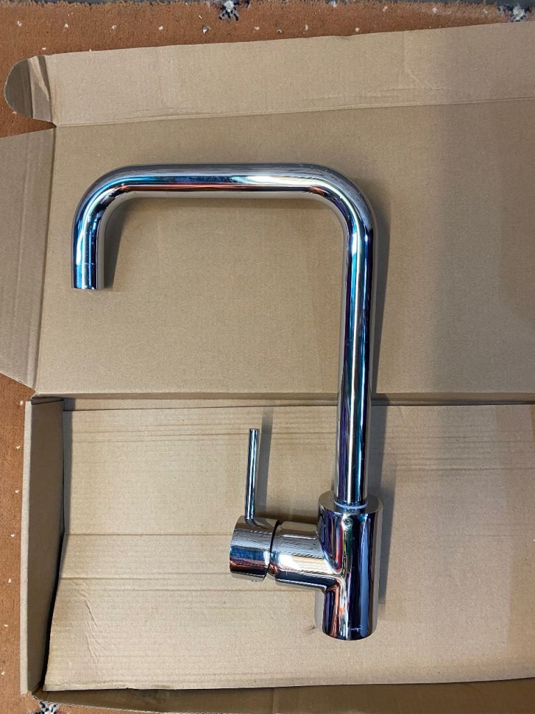 New Chrome Kitchen Mixer Tap with Fittings