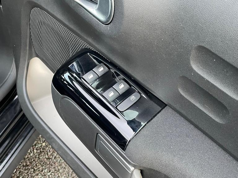 2021 Citroen C3 1.2 PureTech Shine Euro 6 (s/s) 5dr HATCHBACK Petrol Manual