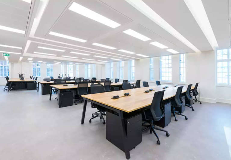 7 to 136 Person Private Office Suites to rent in *Aldgate*, City of London E1