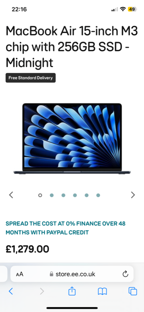 Apple MacBook Air (M3, 15-inch with 8-core CPU and 10-core GPU, 16GB Unified Memory, 256GB SSD