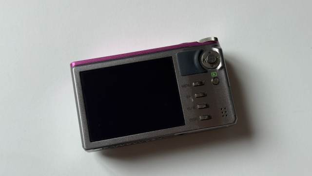 Ricoh CX3 Digital Camera – Silver, Good Condition, £100.00 for Sale