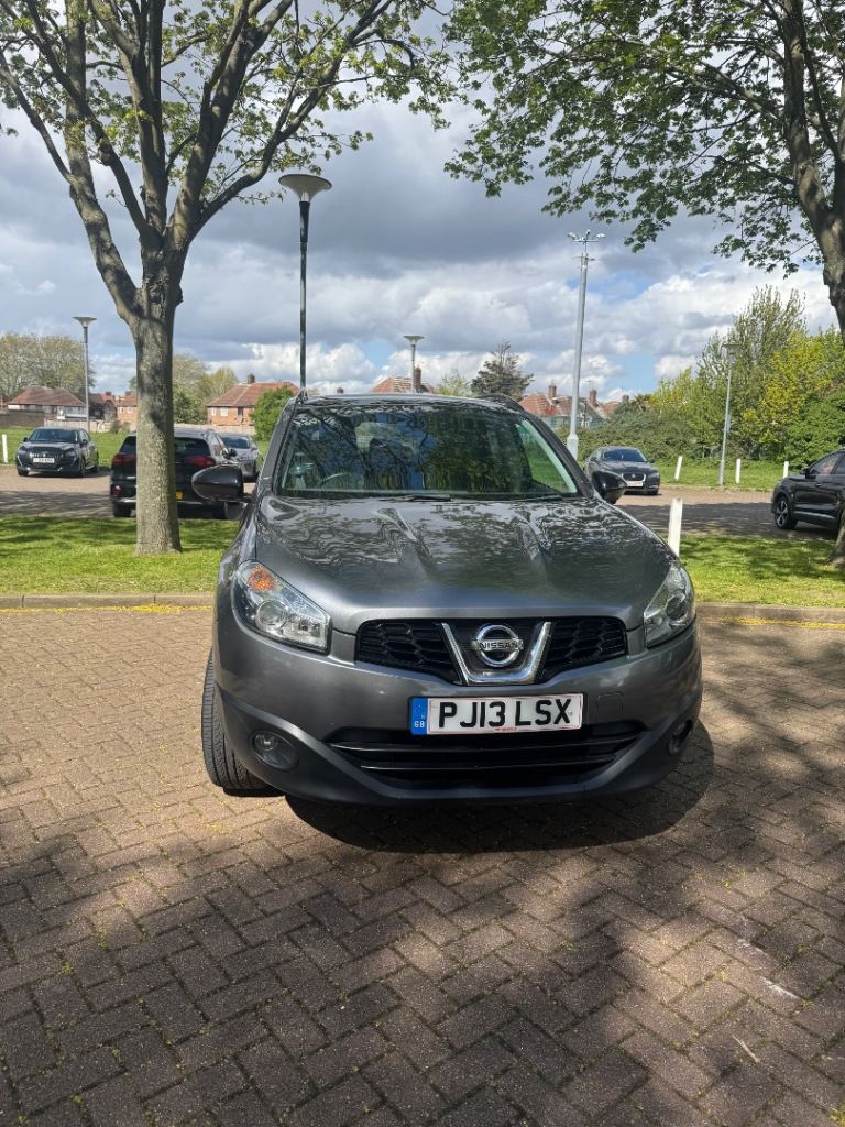 Nissan Qashqai 360 CVT , 1.6, 2013 petrol automatic 
