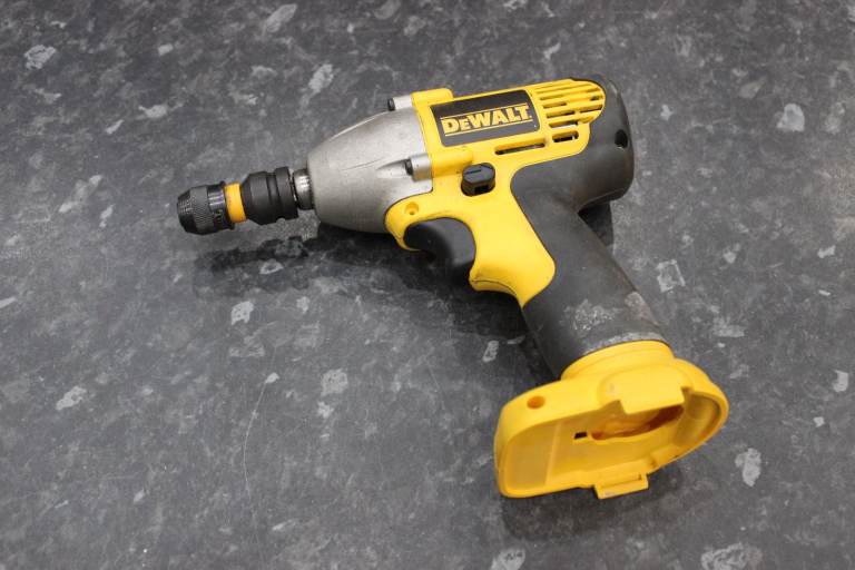 Dewalt DW053 Impact Driver Body And Case Only No Battery Or Charger Working Order 