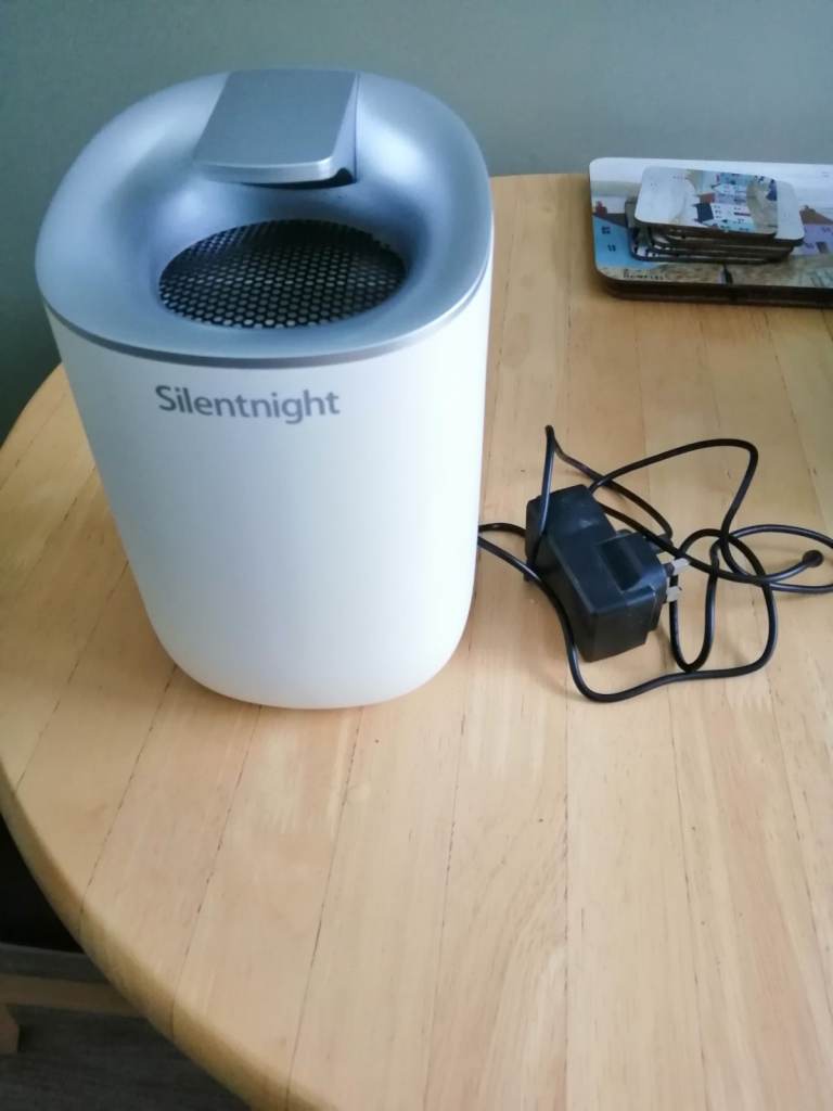 Dehumidifier compact size