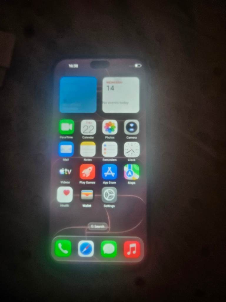 Iphone 18 pro max 2TB