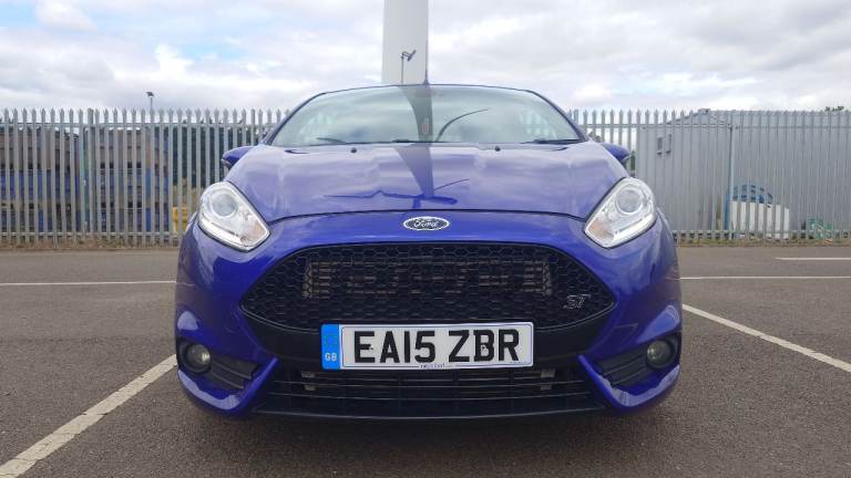 Ford, FIESTA, Hatchback, 2015, Manual, 1596 (cc), 3 doors