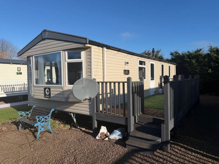 Thurston Manor - Static Caravan -Site Fees Included - Bargain Price - Swift Loire