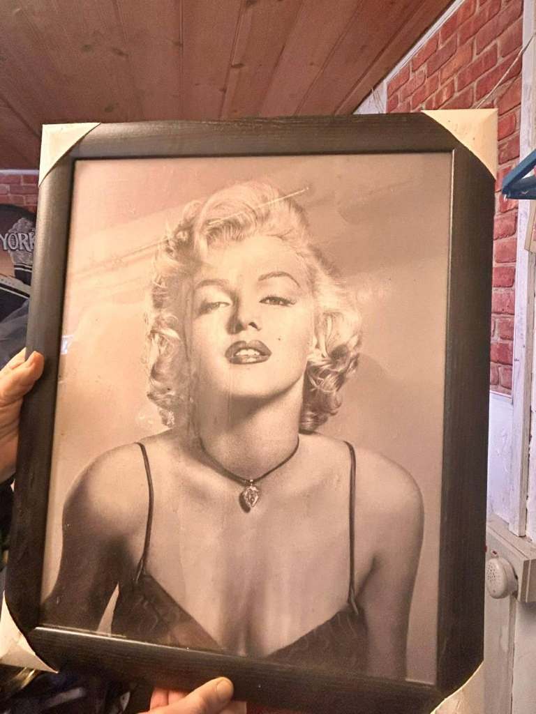 LARGE Vintage Marilyn Monroe picture  good  condition £30