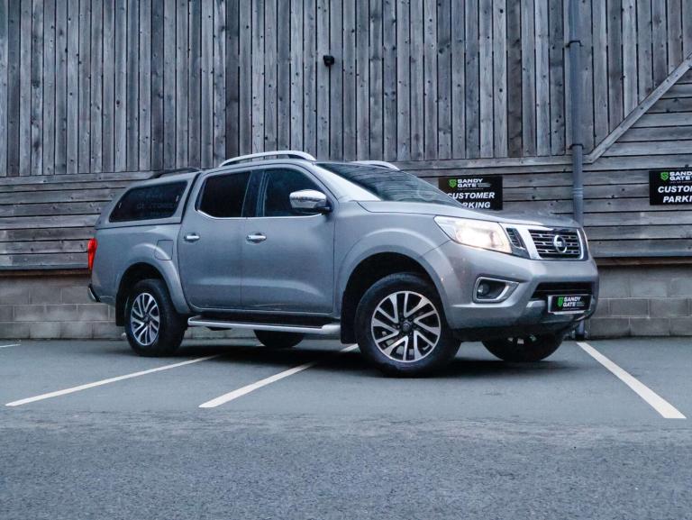 2019 Nissan Navara 2.3 Navara Tekna dCi Auto 4WD 5dr SUV Diesel Automatic