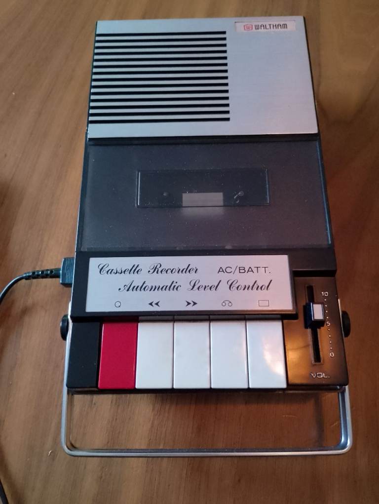 Waltham W104M1 Cassette Recorder with Original Box – Like New