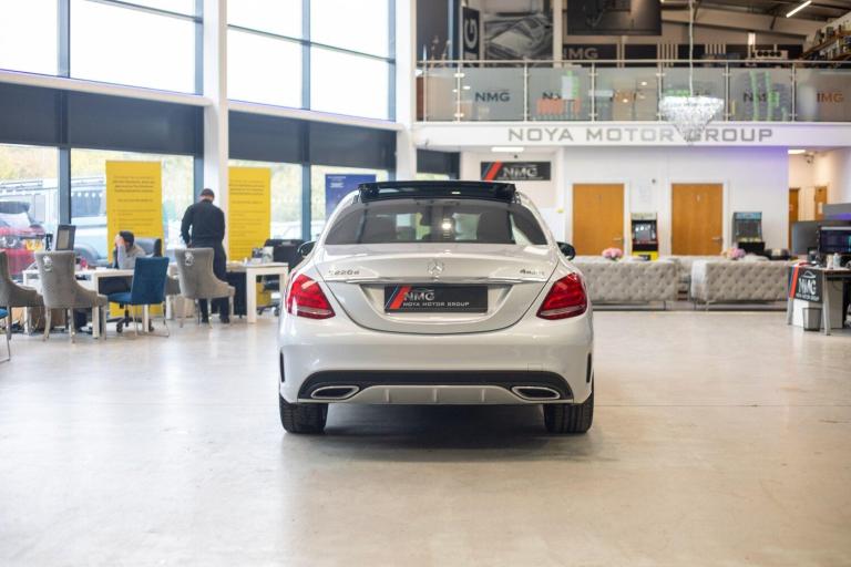 2017 Mercedes-Benz C Class C220d 4Matic AMG Line Premium Plus 4dr Auto SALOON DIESEL Automatic