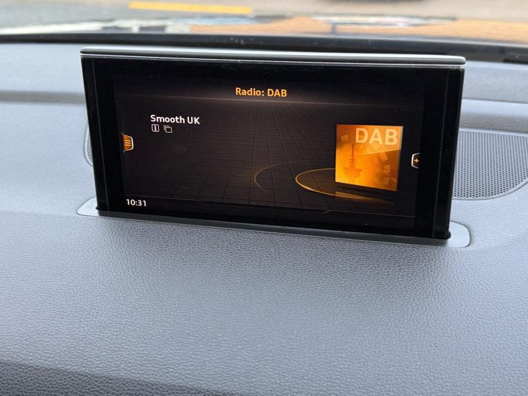 ** MUST SEE ** 2016 (65) Audi Q7 3.0 TDI V6 272 Quattro S line Auto 7 seater 4X4