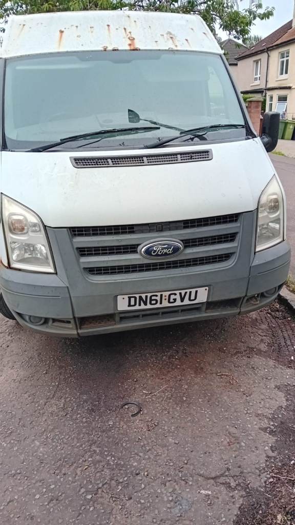 Ford Transit 61 plate long wheel base - spares or repair