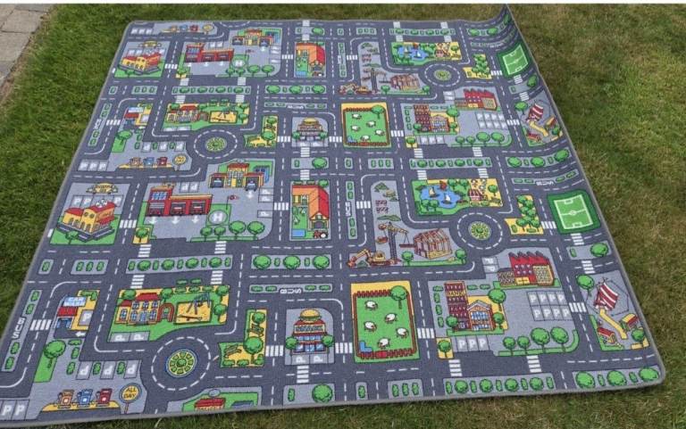 Extra large road play rug approx. 2mx2m
