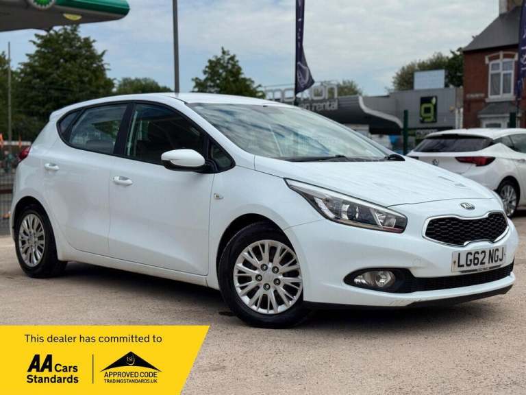 2012 Kia Ceed 1.6 CRDi 1 EcoDynamics 5dr HATCHBACK DIESEL Manual