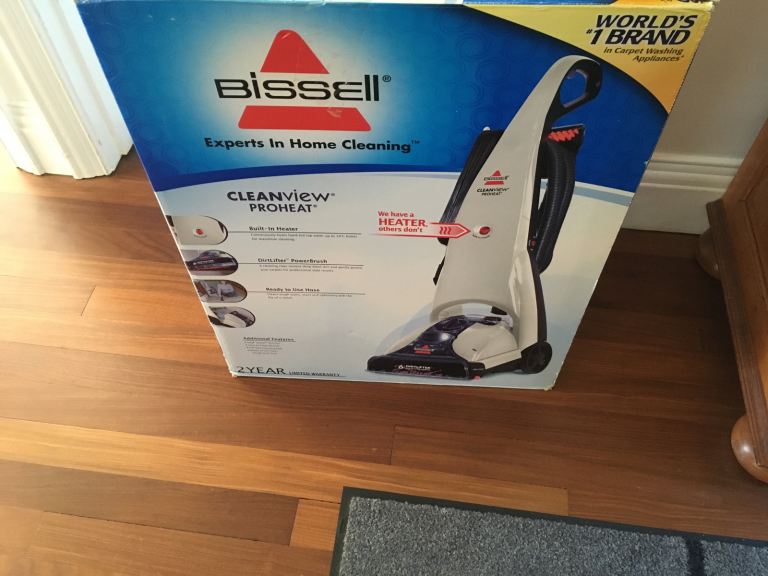 NEW IN BOX Bissell Clean View Pro Heat Carpet Cleaner never used