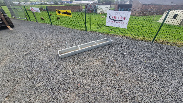 6ft galvanised hook on sheep feeding trough farm livestock tractor 
