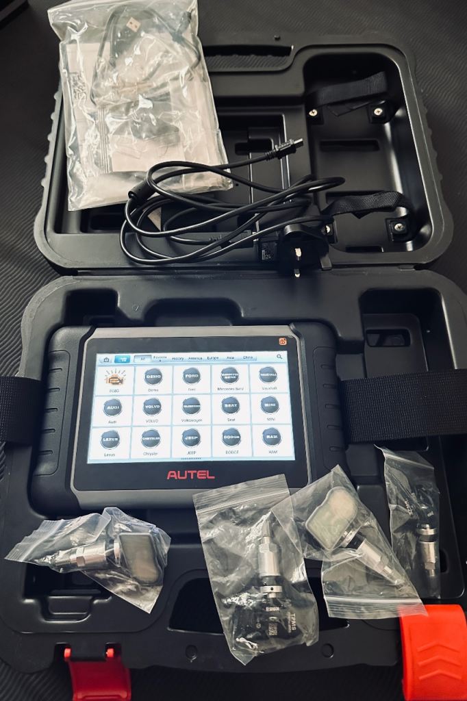 Autel MaxiCOM MK808S-TS OBD2 Scanner 2025 