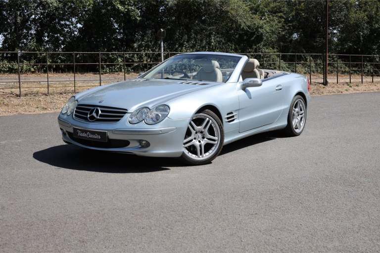2004 Mercedes-Benz SL500 (R230)