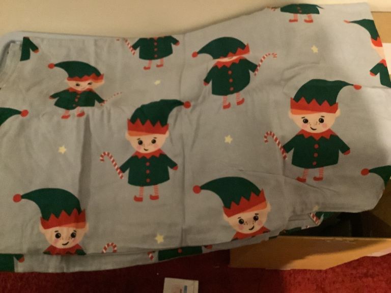 CHRISTMAS ELF DOUBLE DUVET SET IN NECKTIE ELF BAG
