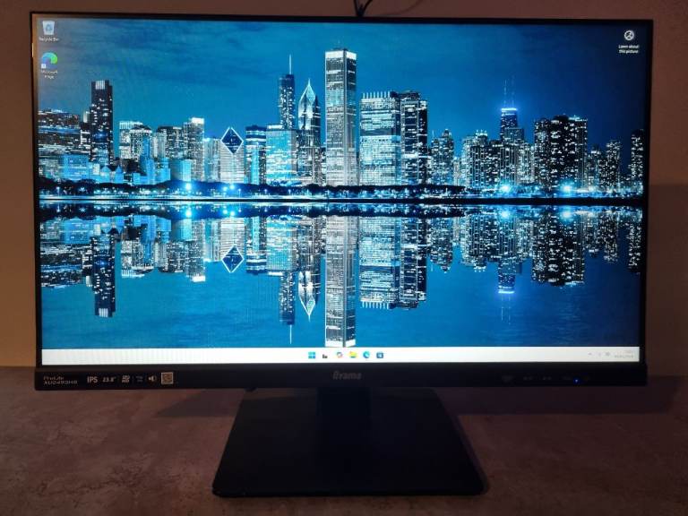 monitor, hdmi 24" 75hz inbuild speakers dp Full HD for gaming pc computer desktop laptop console
