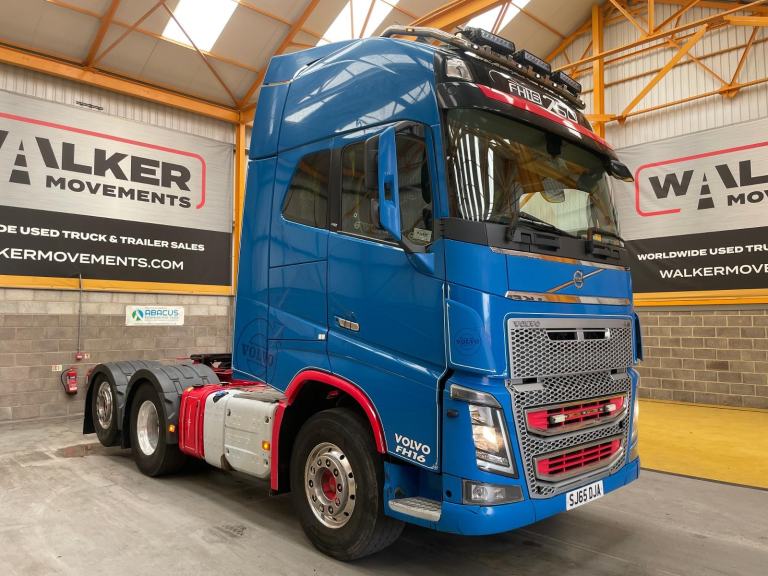 VOLVO FH16 750 GLOBETROTTER XL *EURO 6* 6X2 TAG AXLE TRACTOR UNIT - 2015 - SJ65 
