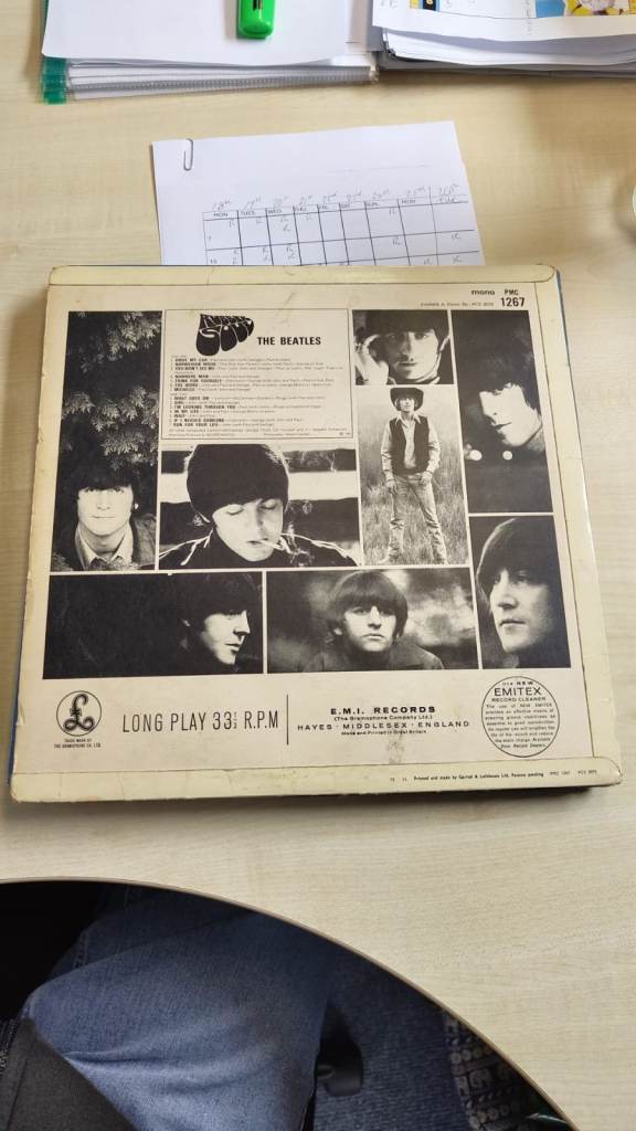 JOB LOT OF RECORDS/VINYL, SOME BEATLES AND OTHER CLASSICS INCLUDED