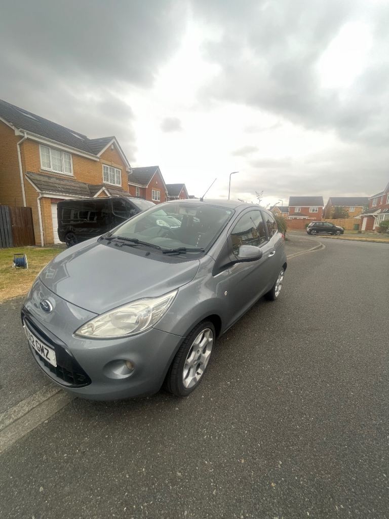 Ford, KA, Hatchback, 2012, Manual, 1242 (cc), 3 doors