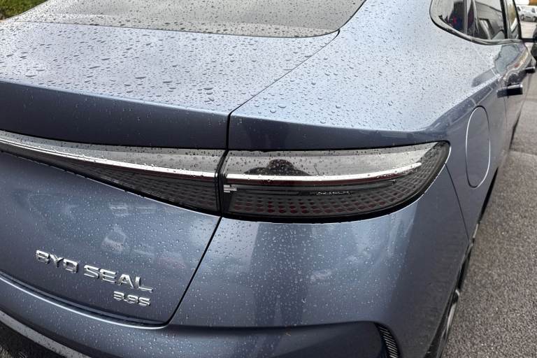 2025 BYD Seal 82.5kWh Excellence Auto AWD 4dr Saloon Automatic